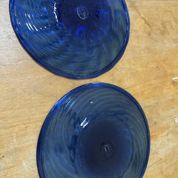 Lot Of 2 Hand Blown Glass Cobalt blue dessert or salad plates 8inch Swirl - Picture 5 of 5